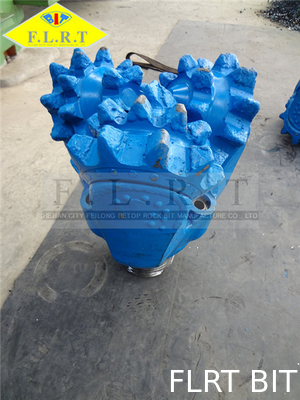 ราคาดี การขุดเจาะบ่อน้ำมันสามกรวยบิต / Tricone Rock Bit 346.1 มม. FSA127G ออนไลน์